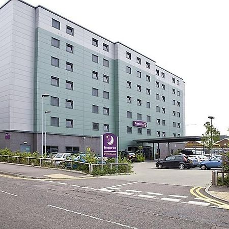 Premier Inn London Elstree / Borehamwood Hotel Exterior foto