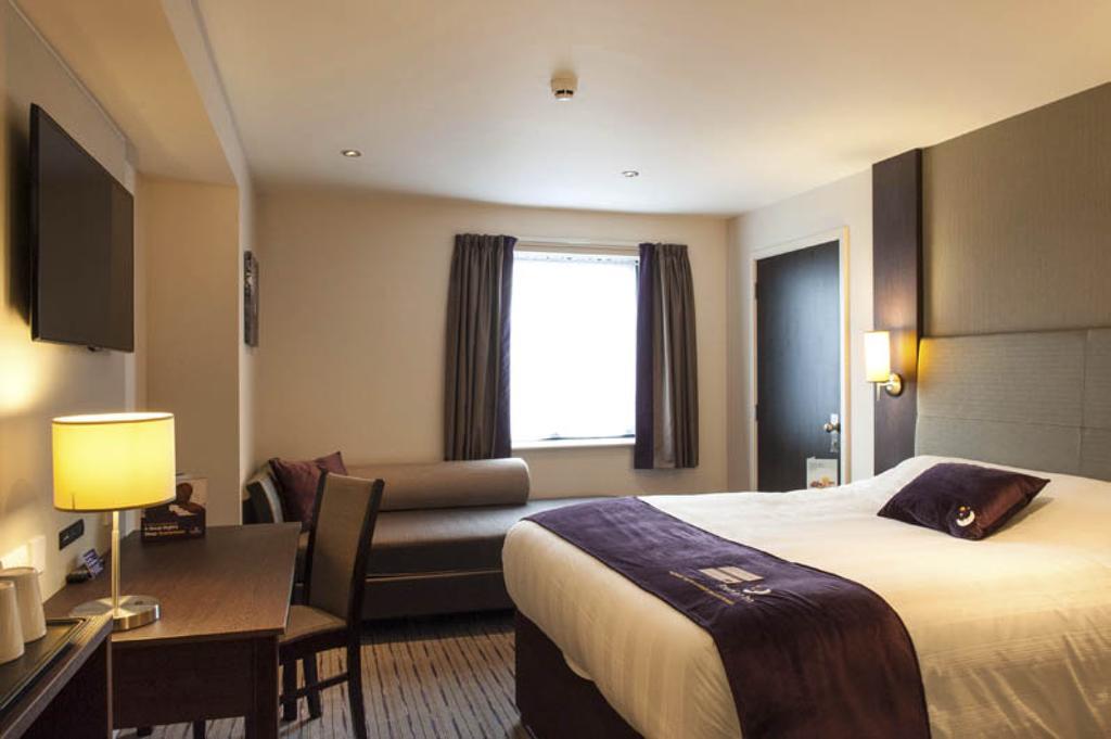 Premier Inn London Elstree / Borehamwood Hotel Zimmer foto