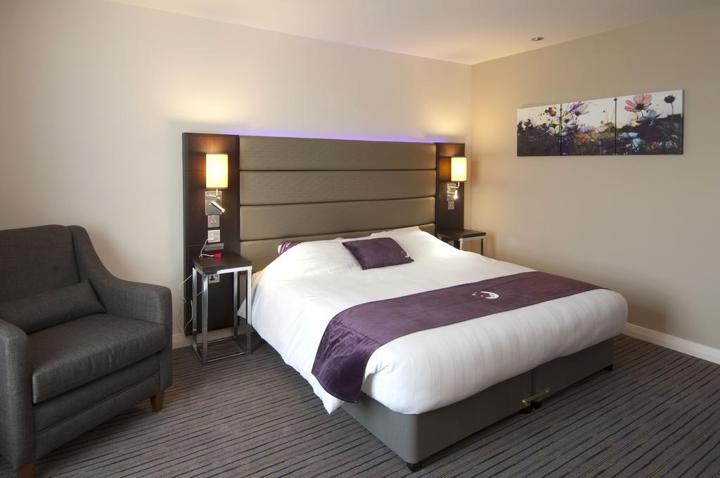 Premier Inn London Elstree / Borehamwood Hotel Zimmer foto
