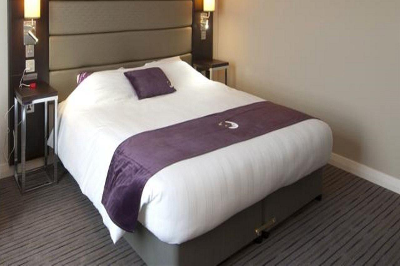 Premier Inn London Elstree / Borehamwood Hotel Exterior foto