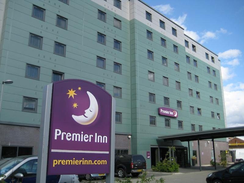 Premier Inn London Elstree / Borehamwood Hotel Exterior foto